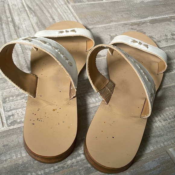 Jack Rogers Women's  Two Band Leather Slides Slip On Flops Sandals White 7.5 - Picture 4 of 7